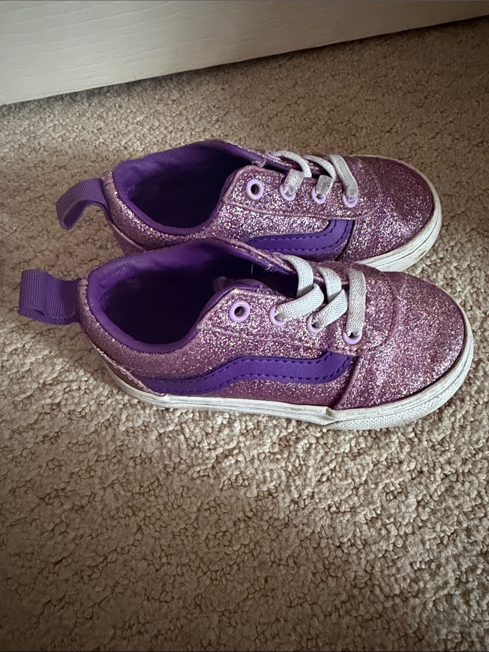Vans Kids Glitter Purple Low-Top Sneakers with White Laces